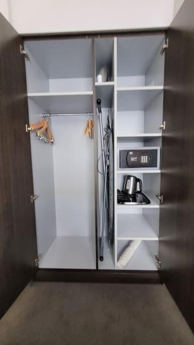 Nice Apartment in modern Center of Düsseldorf Exterior foto